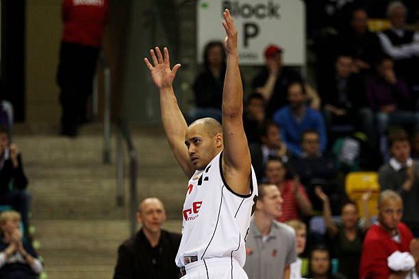 既打乱了湖 既打乱了湖